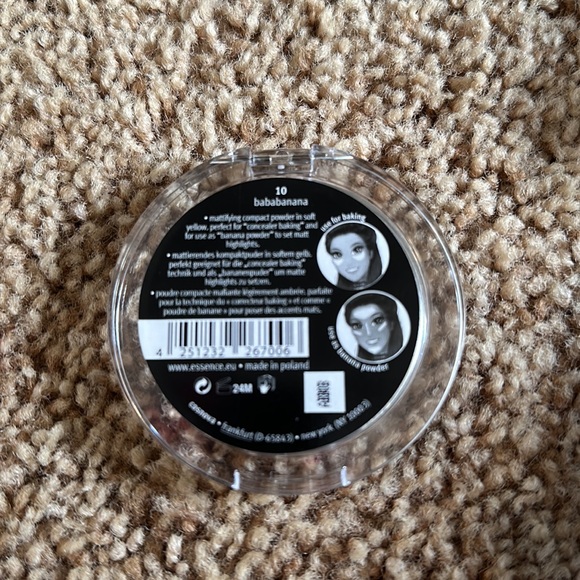 Essence Makeup Essences Brighten Up Banana Powder In Babanana Poshmark